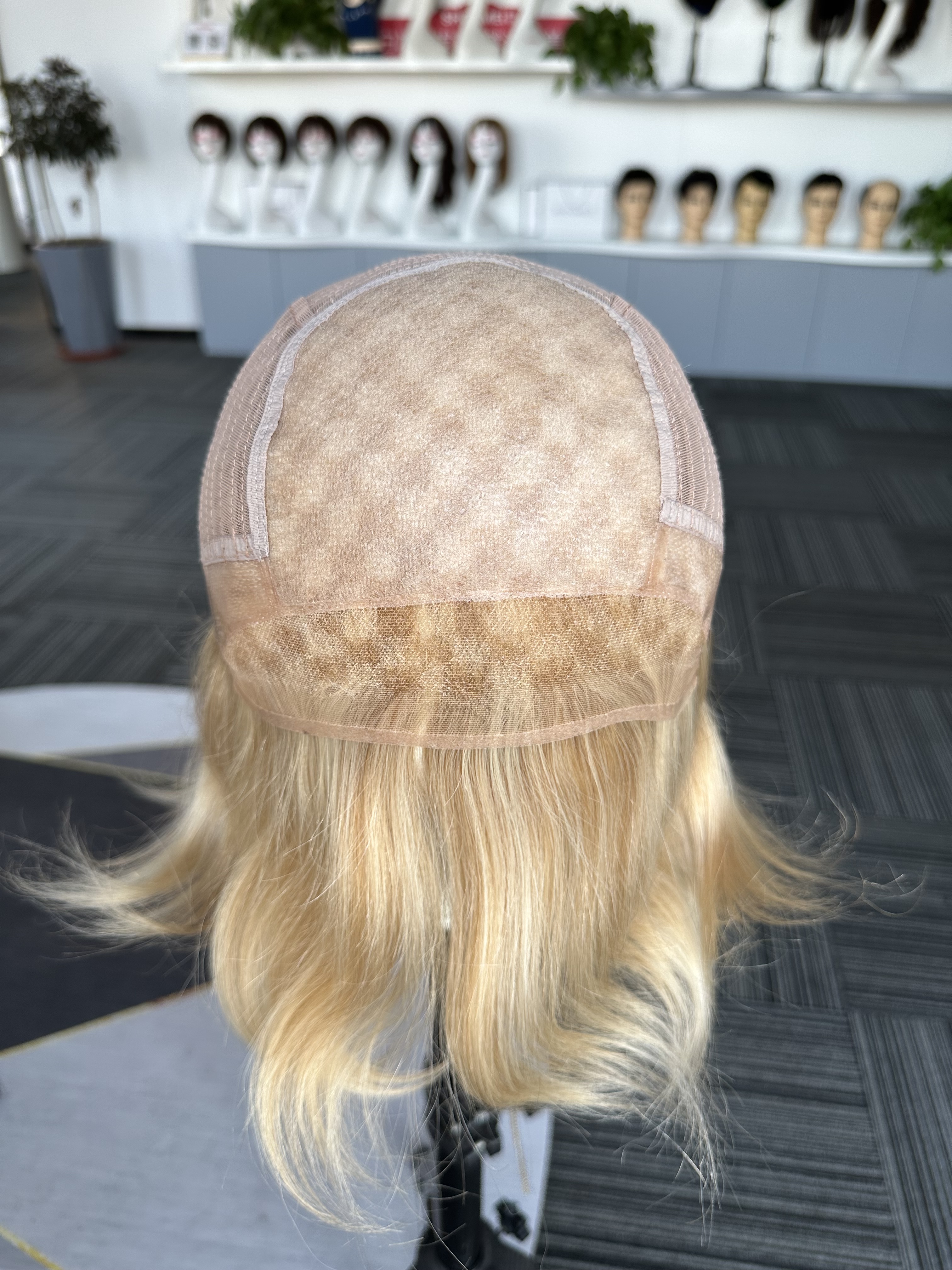 European Virgin Human Hair Medical Wigs For Alopecia And Chemo Hair Loss Wholesale Best Straight 120% Injection Lace Medical Wigs For Cancer Patients 