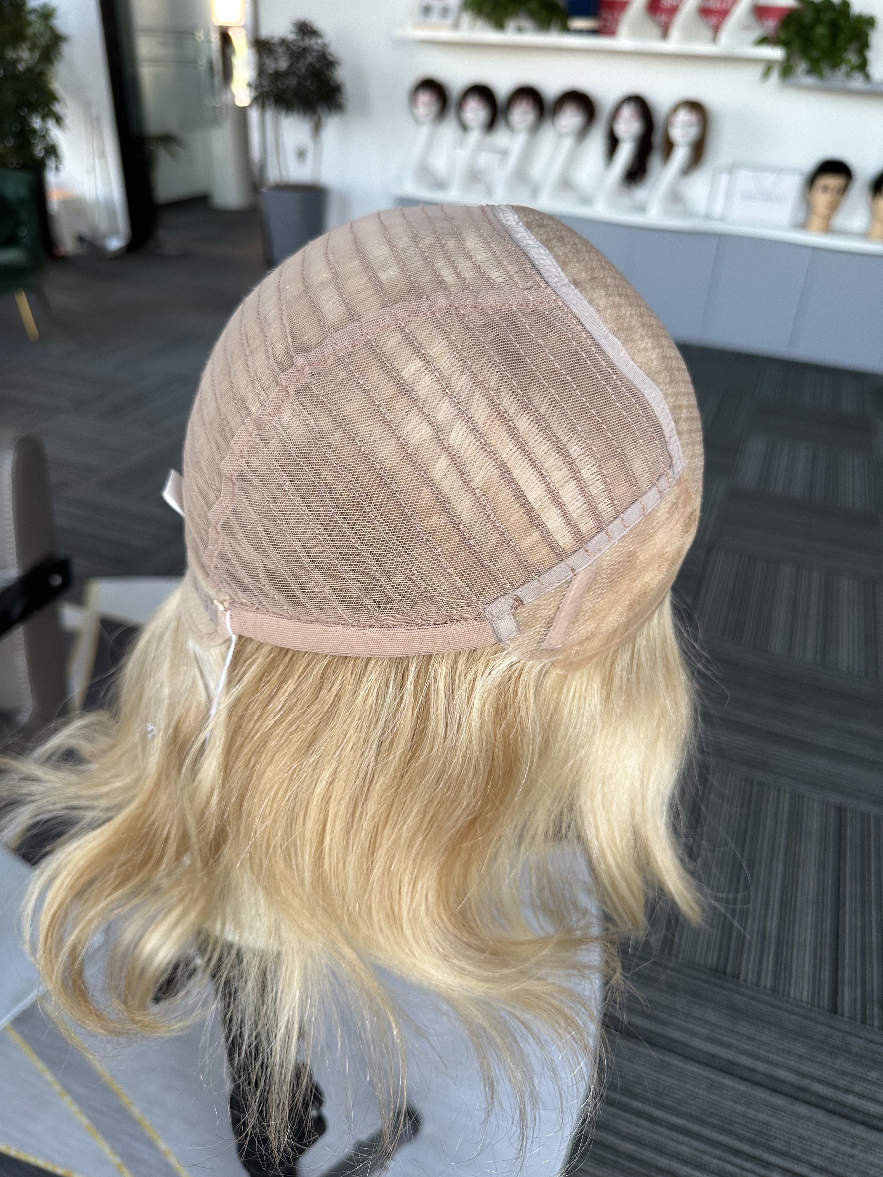European Virgin Human Hair Medical Wigs For Alopecia And Chemo Hair Loss Wholesale Best Straight 120% Injection Lace Medical Wigs For Cancer Patients 