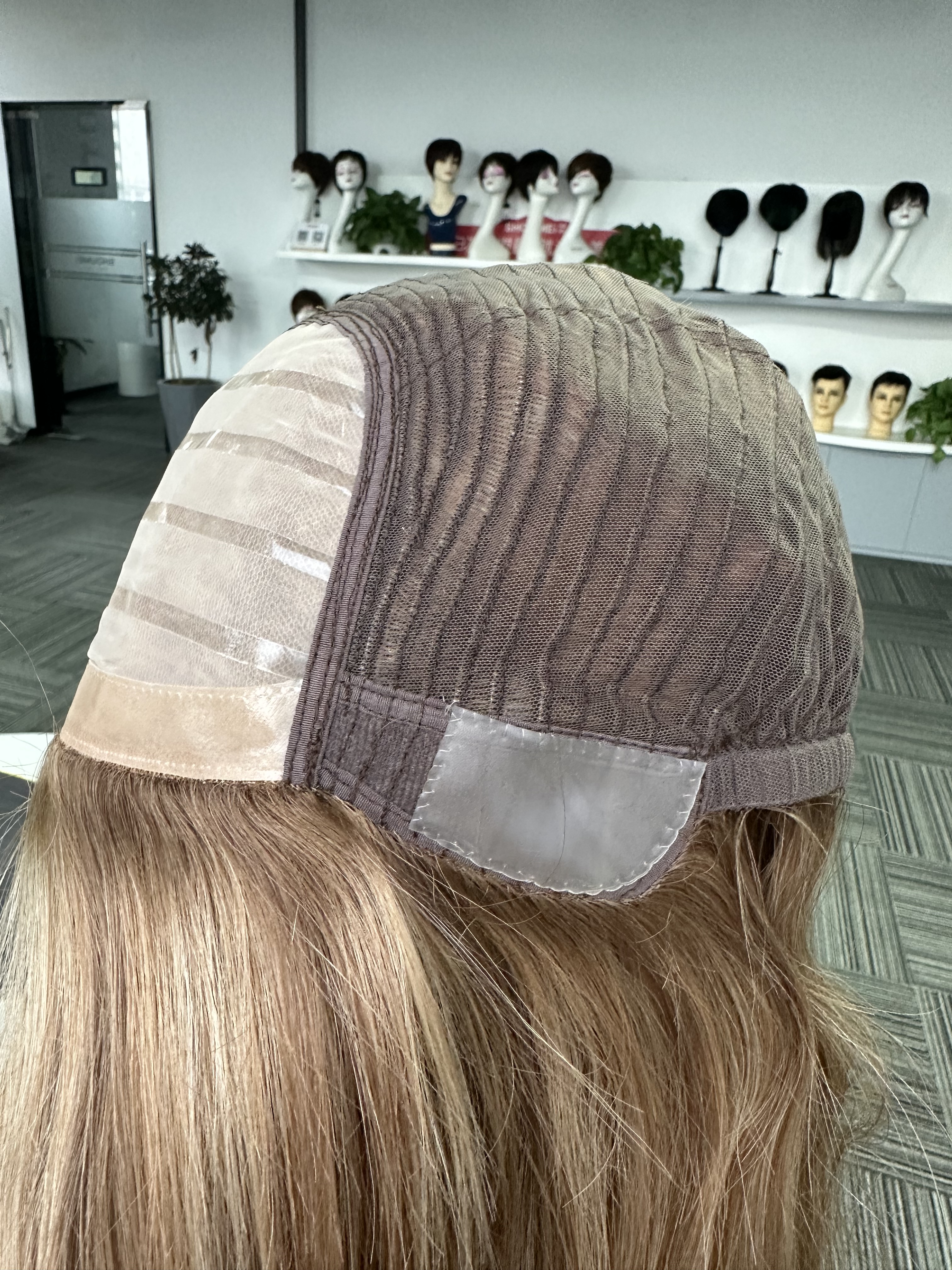 Natural Silk Top Medical Wigs For Cancer Patients Best 130% Virgin Human Hair Medical Wig For Alopecia And Chemo Hair Loss Wholesale