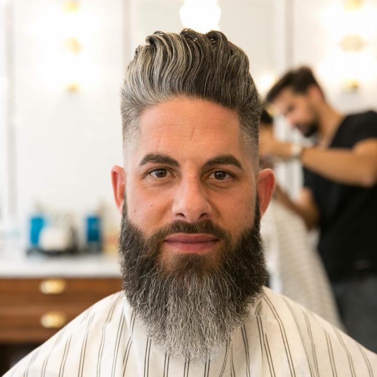 How long do mens hair replacement systems last？
